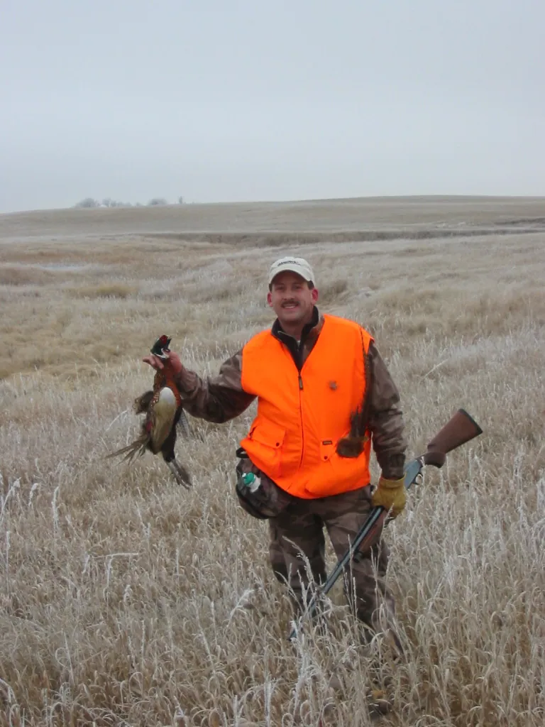 Hunting party SW from Idaho – 2004 wild pheasant hunt in North Dakota