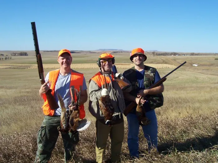 Hunting party G from Wisconsin – 2005 wild pheasant hunt in North Dakota